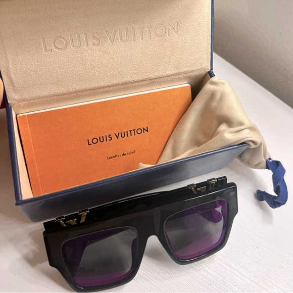 Louis Vuitton Link Square Sunglasses Polarize - Picture 7 of 10